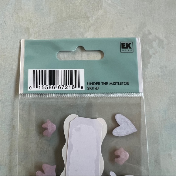 NWT Jolee's Boutique Under the Mistletoe Dimensional Sticker Set - Picture 5 of 5